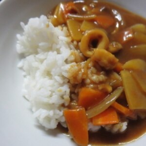 ウチの簡単シーフードカレー